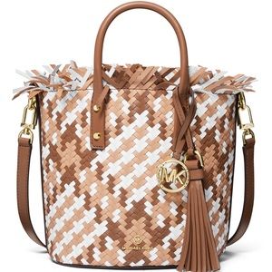 📍📍📍MICHAEL KORS Marley Leather Bucket 🪣 bag